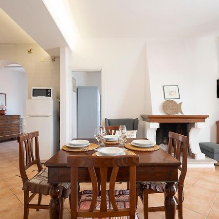 Seaview House Cala Gonone Apartment Екстериор снимка