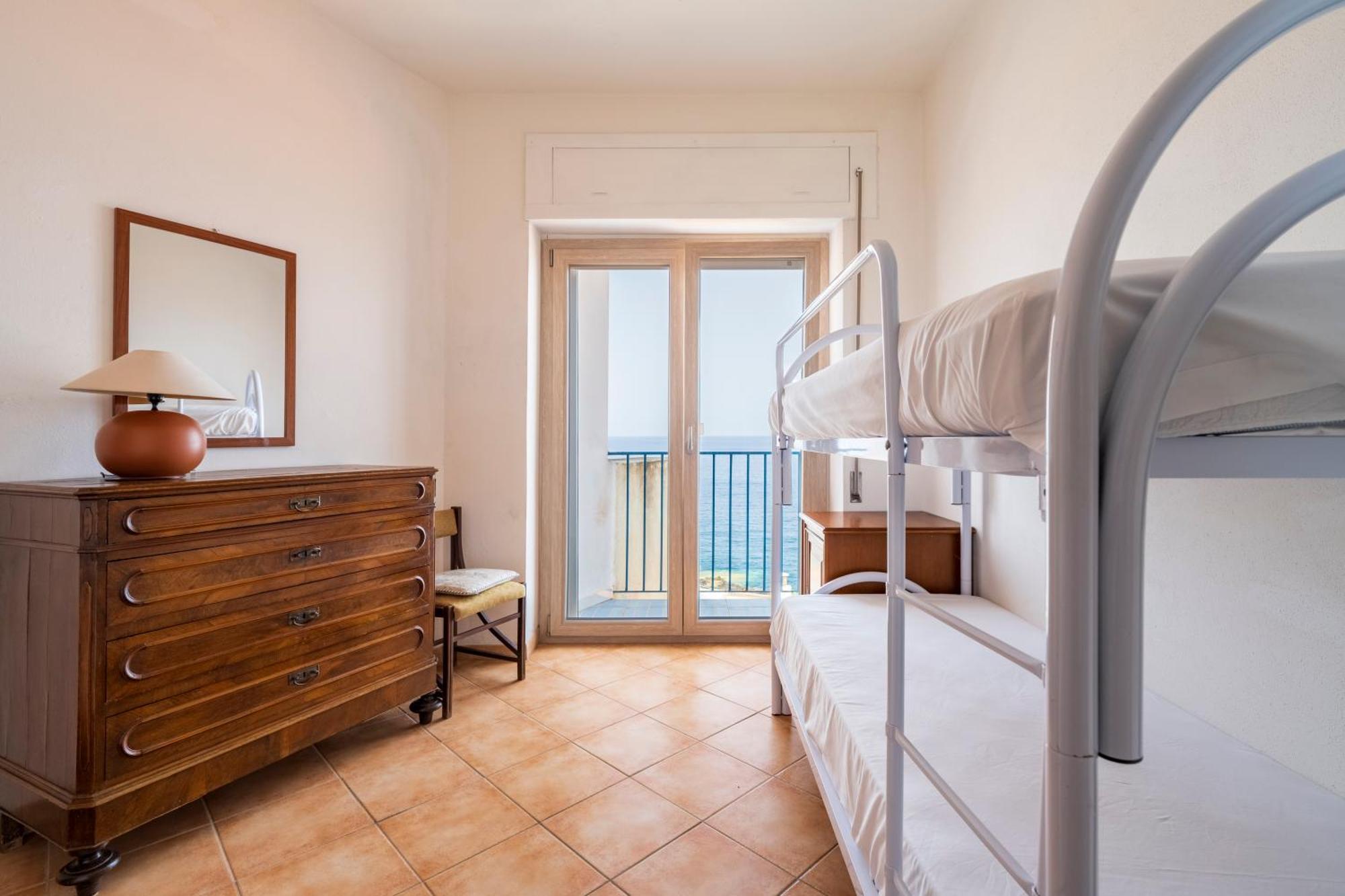 Seaview House Cala Gonone Apartment Екстериор снимка