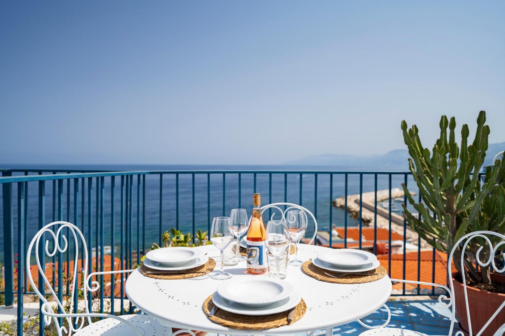 Seaview House Cala Gonone Apartment Екстериор снимка